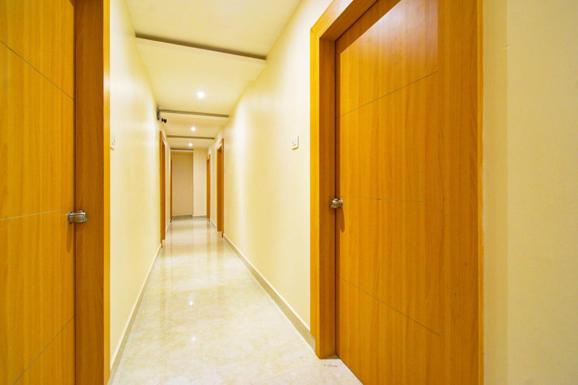 Hotel O Svs Suites Luxury Rooms Trimulgherry المظهر الخارجي الصورة