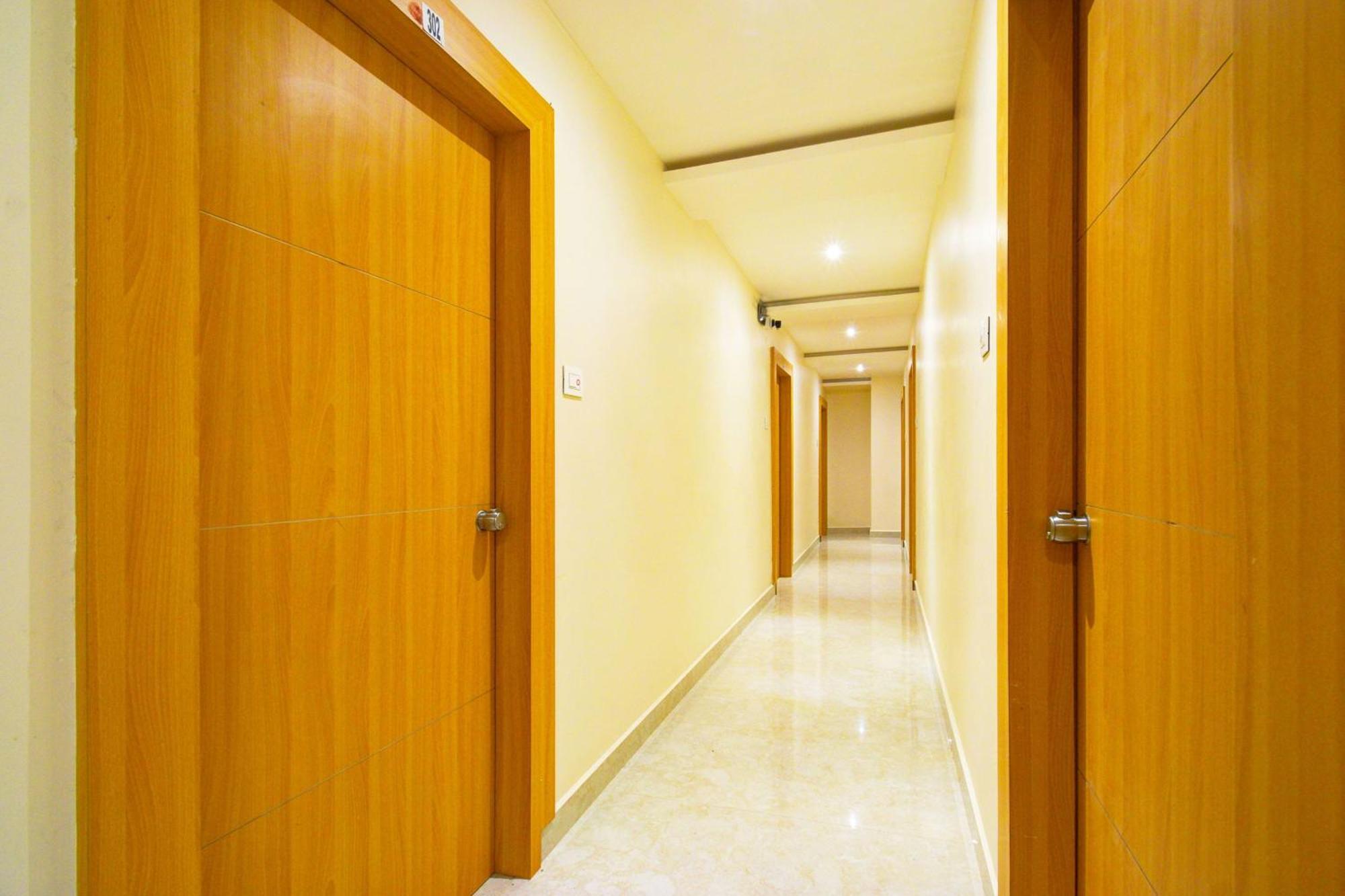 Hotel O Svs Suites Luxury Rooms Trimulgherry المظهر الخارجي الصورة