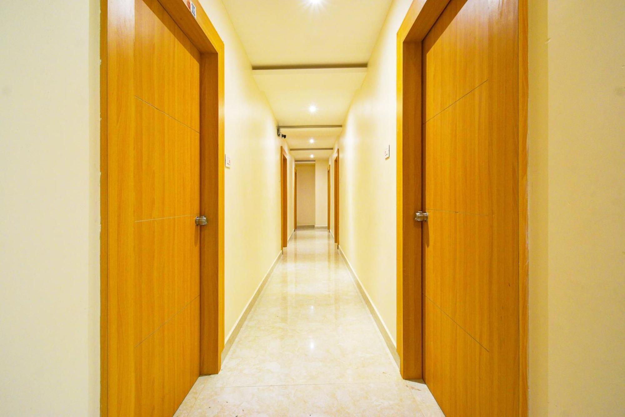 Hotel O Svs Suites Luxury Rooms Trimulgherry المظهر الخارجي الصورة