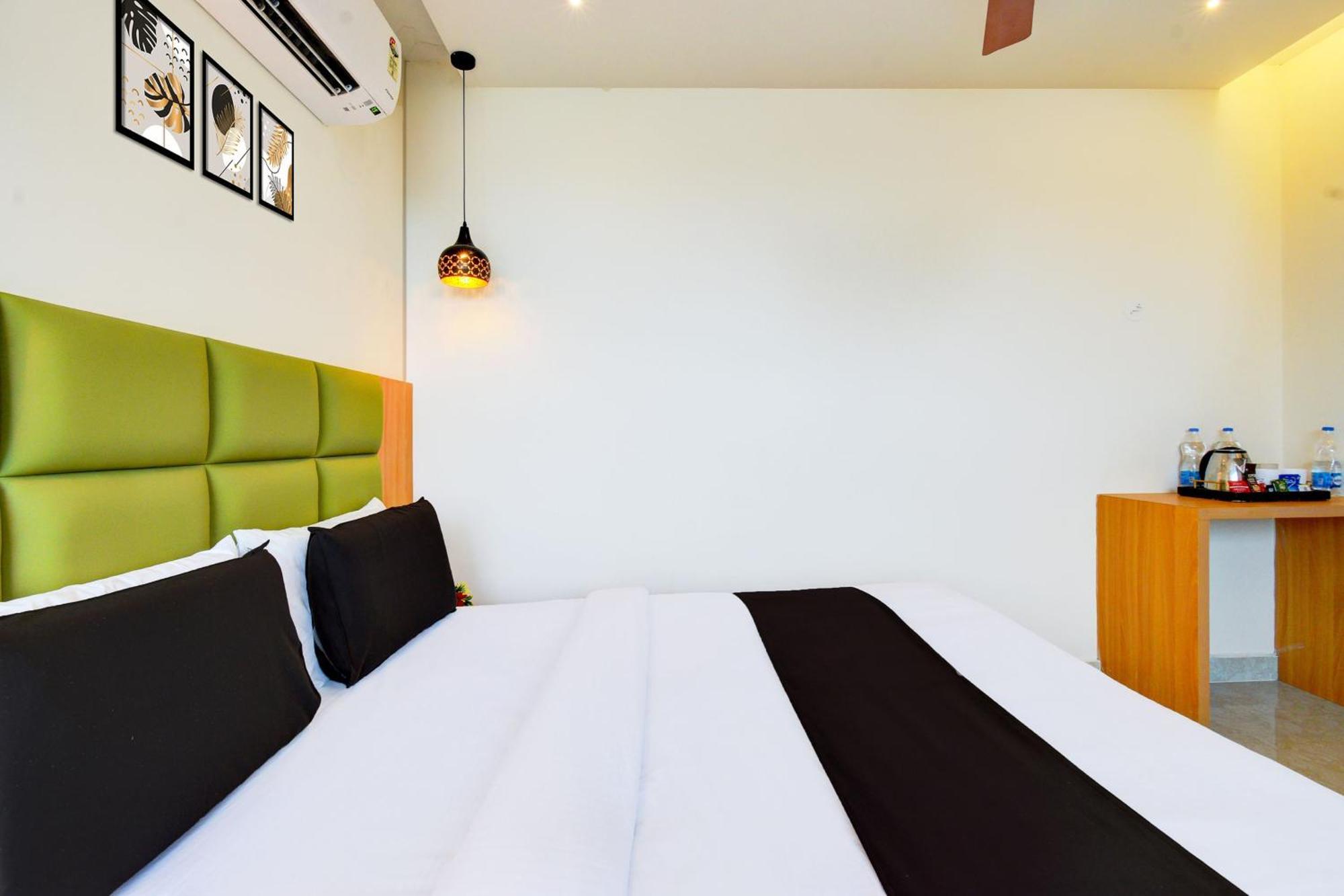 Hotel O Svs Suites Luxury Rooms Trimulgherry المظهر الخارجي الصورة