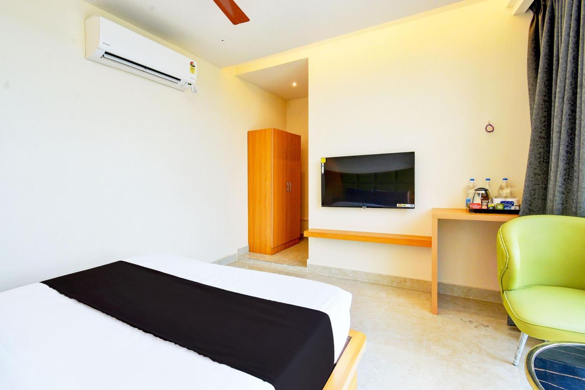 Hotel O Svs Suites Luxury Rooms Trimulgherry المظهر الخارجي الصورة